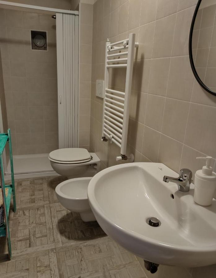 Dimora Delle Badesse Bed and Breakfast Κονβερσάνο Εξωτερικό φωτογραφία