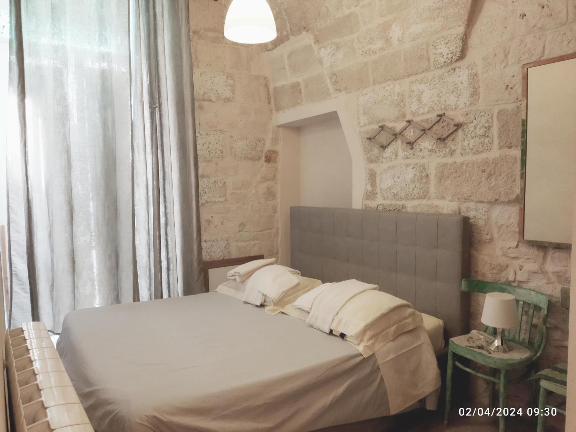 Dimora Delle Badesse Bed and Breakfast Κονβερσάνο Εξωτερικό φωτογραφία